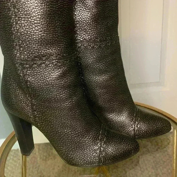 Fendi Pebbled Leather Patchwork Boots - Size 38 . - Picture 5 of 16